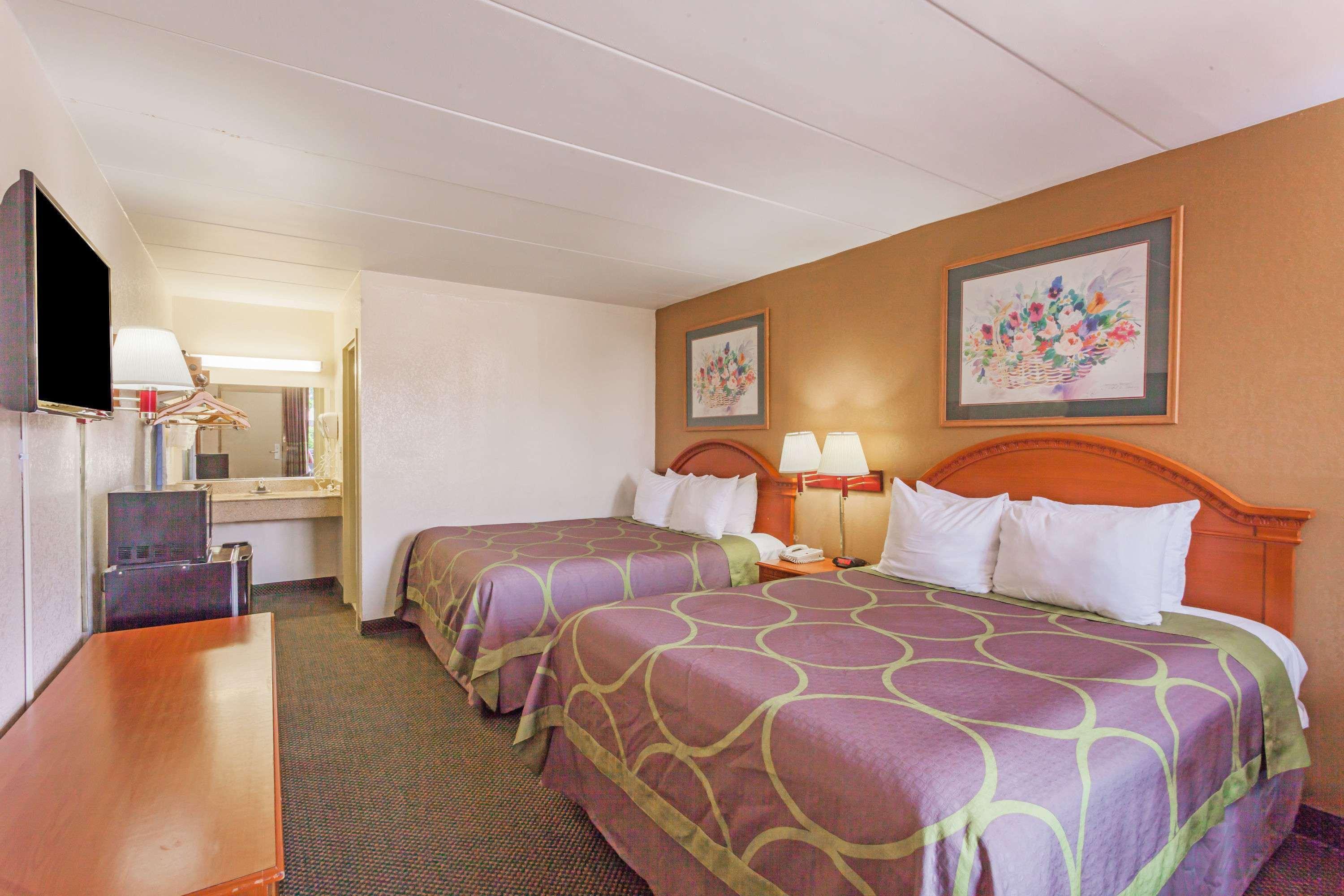 Super 8 By Wyndham Manassas Exterior foto